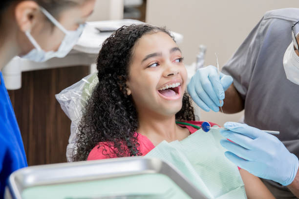 Best Emergency Dental Care for Broken or Chipped Teeth in Firebaugh, CA